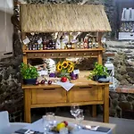 B&B Nowa Prowansja 옐레니아구라
