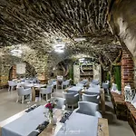 Nowa Prowansja B&B 옐레니아구라
