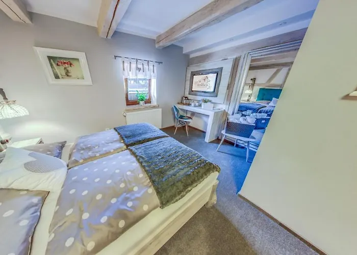 Nowa Prowansja 3* Jelení Hora